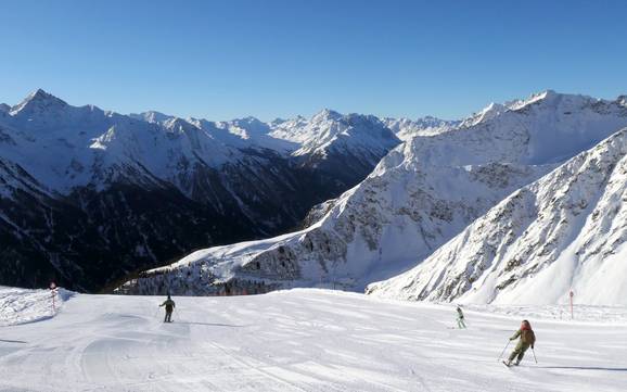 Skiing in Kappl