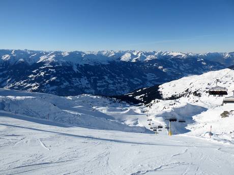 Ski resorts for advanced skiers and freeriding Pinzgau – Advanced skiers, freeriders Zillertal Arena – Zell am Ziller/Gerlos/Königsleiten/Hochkrimml