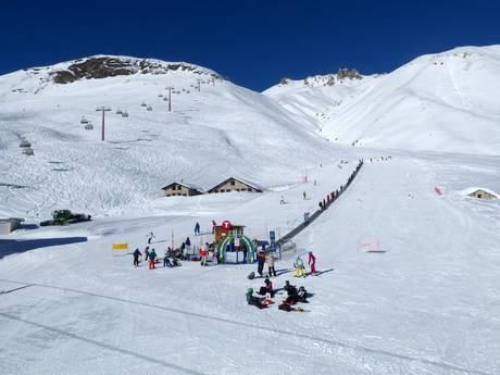 Ski resorts for beginners in Engadin St. Moritz – Beginners St. Moritz – Corviglia
