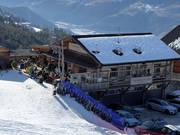 Trametschhütte with holiday apartments directly on the slope