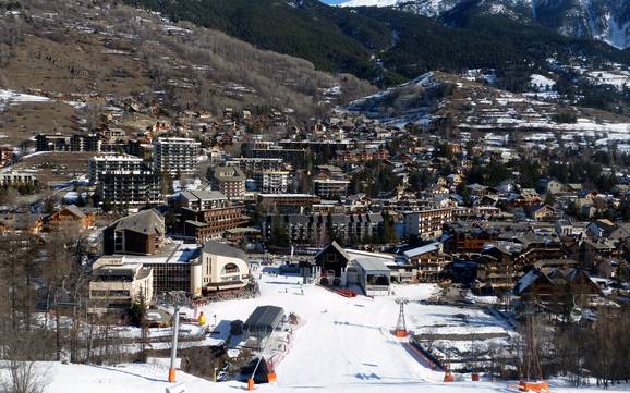 Vallée de la Guisane: accommodation offering at the ski resorts – Accommodation offering Serre Chevalier – Briançon/Chantemerle/Villeneuve-la-Salle/Le Monêtier-les-Bains