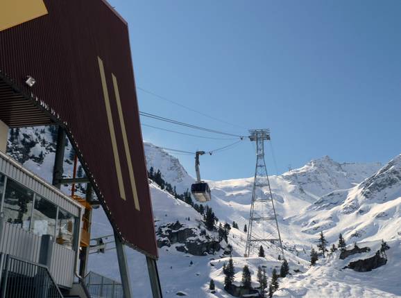 Col des Gentianes