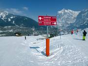 Slope signage in the ski area