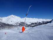 Snow lance in the Corvatsch ski area
