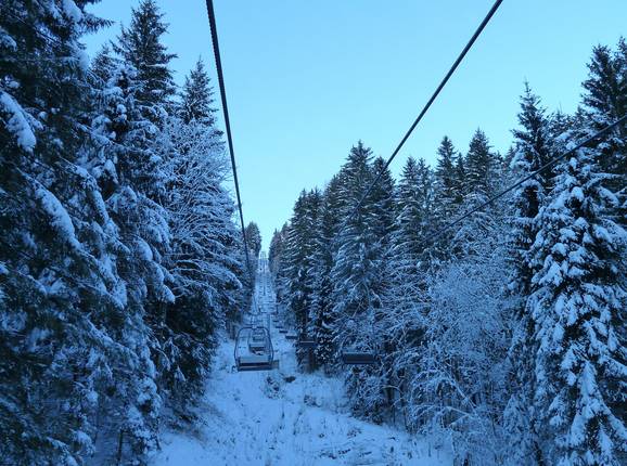 Ascent with the double chairlift to Kolbensattel