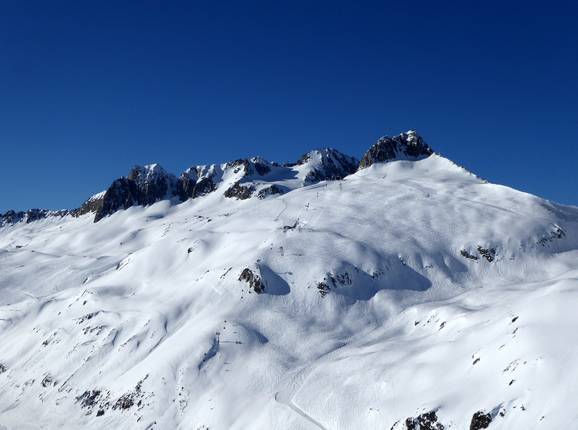 View towards Schneehüenerstock