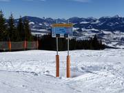 Slope signage in the Bolsterlang ski area