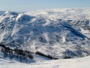 View of Hovdenuten with the deep-snow descents