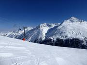 Wide slopes and high-alpine mountain scenery dominate in Vent