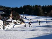 Easy slope at the short button lift