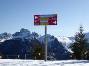 Slope signage in the ski area