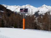 Slope signage at Klausberg