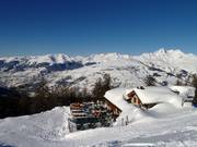 Mountain hut tip Blanche Murée