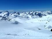 View over the ski area to the west at 3,200 m