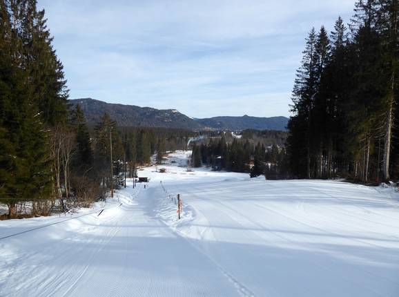 View over the ski slope at the Barmseelift