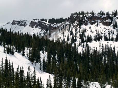 Ski resorts for advanced skiers and freeriding Elk Mountains – Advanced skiers, freeriders Snowmass