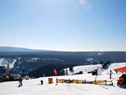 At the Obere Postwiese, you'll find everything families need for skiing.