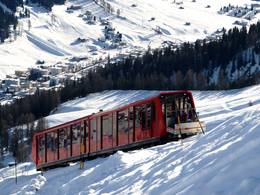 Standseilbahn Davos Dorf-Höhenweg 1. Sektion Parsennbahn