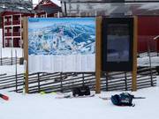 Slope map at the mid-station of the gondola lift