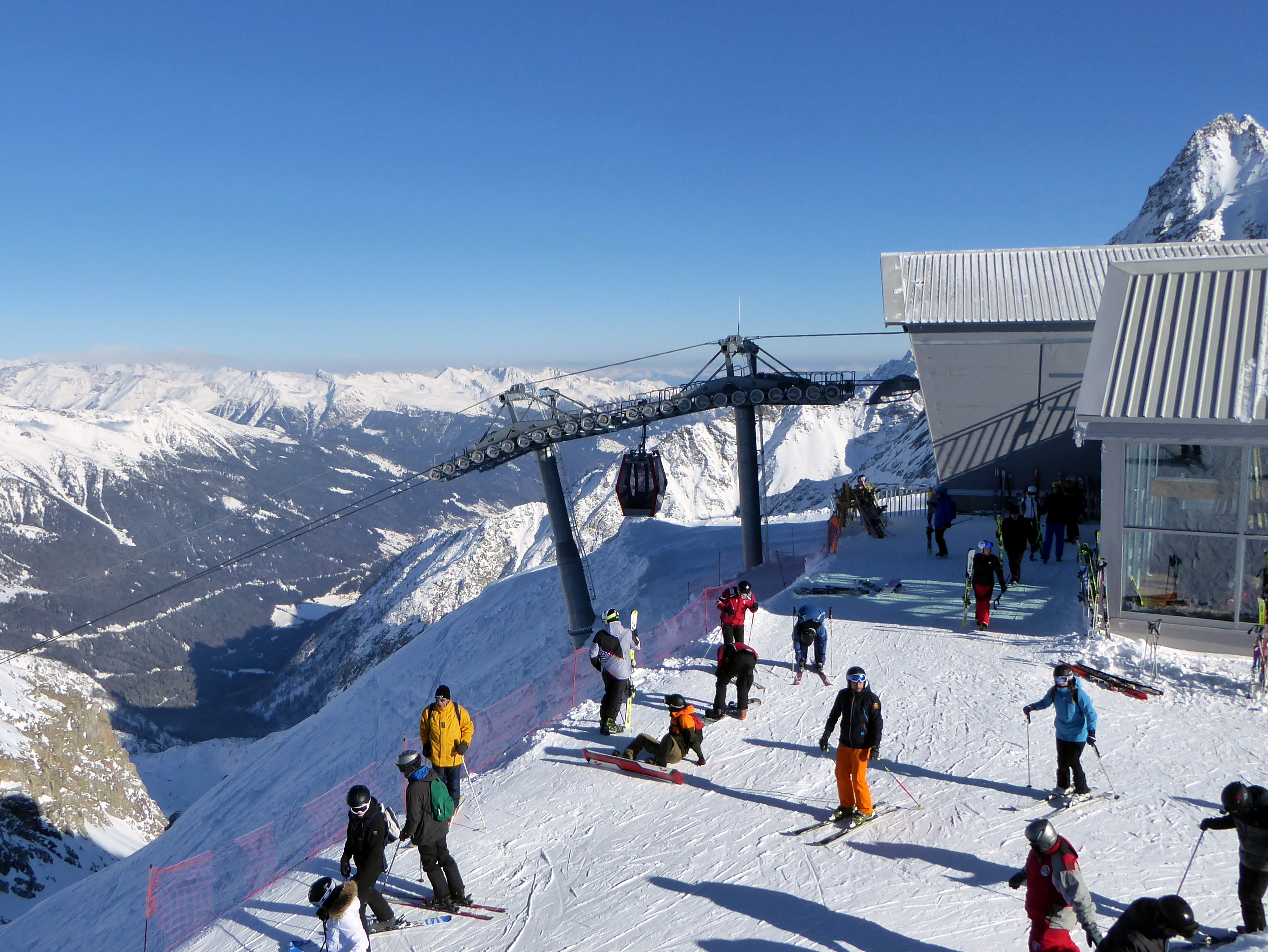 Ski resort Ponte di Legno/Tonale/Presena Glacier/Temù (Pontedilegno-Tonale)